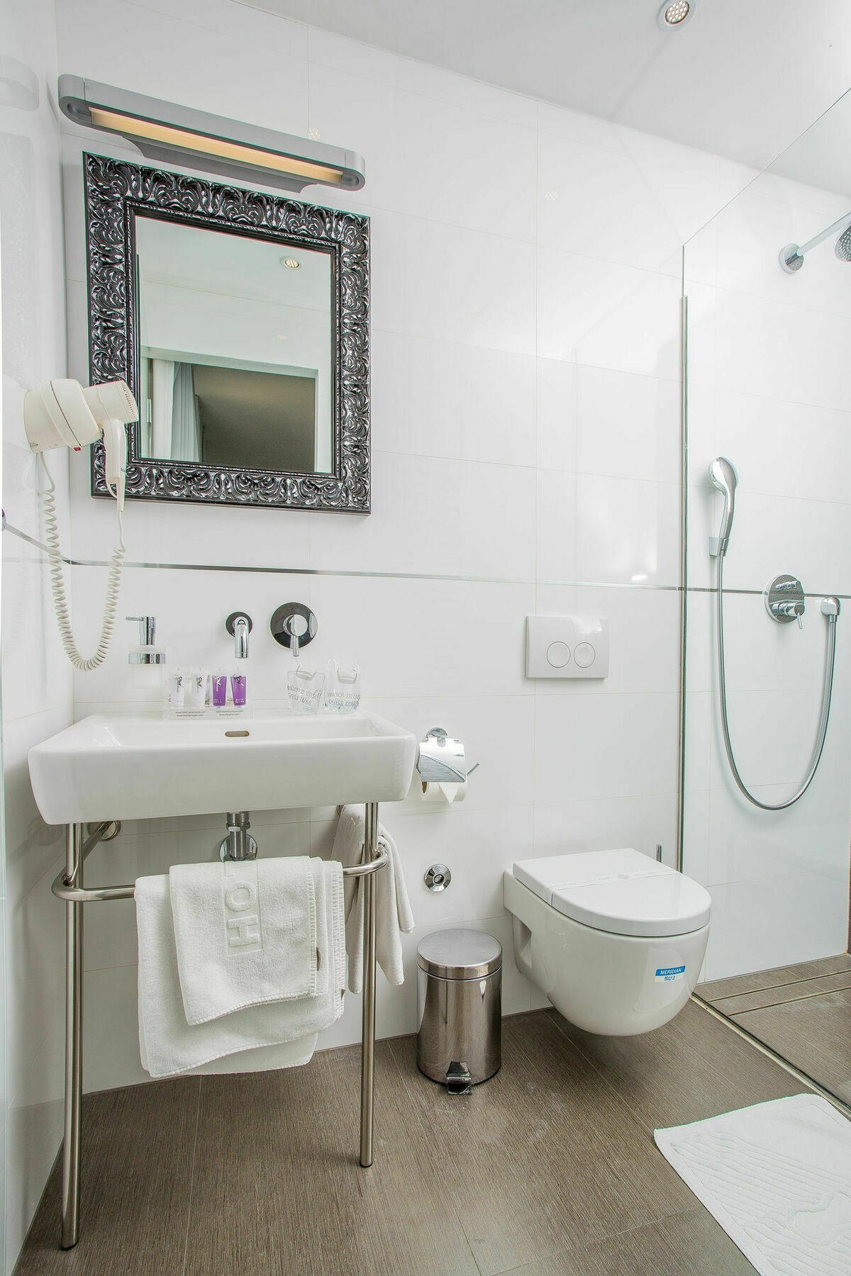 Jona Apartament