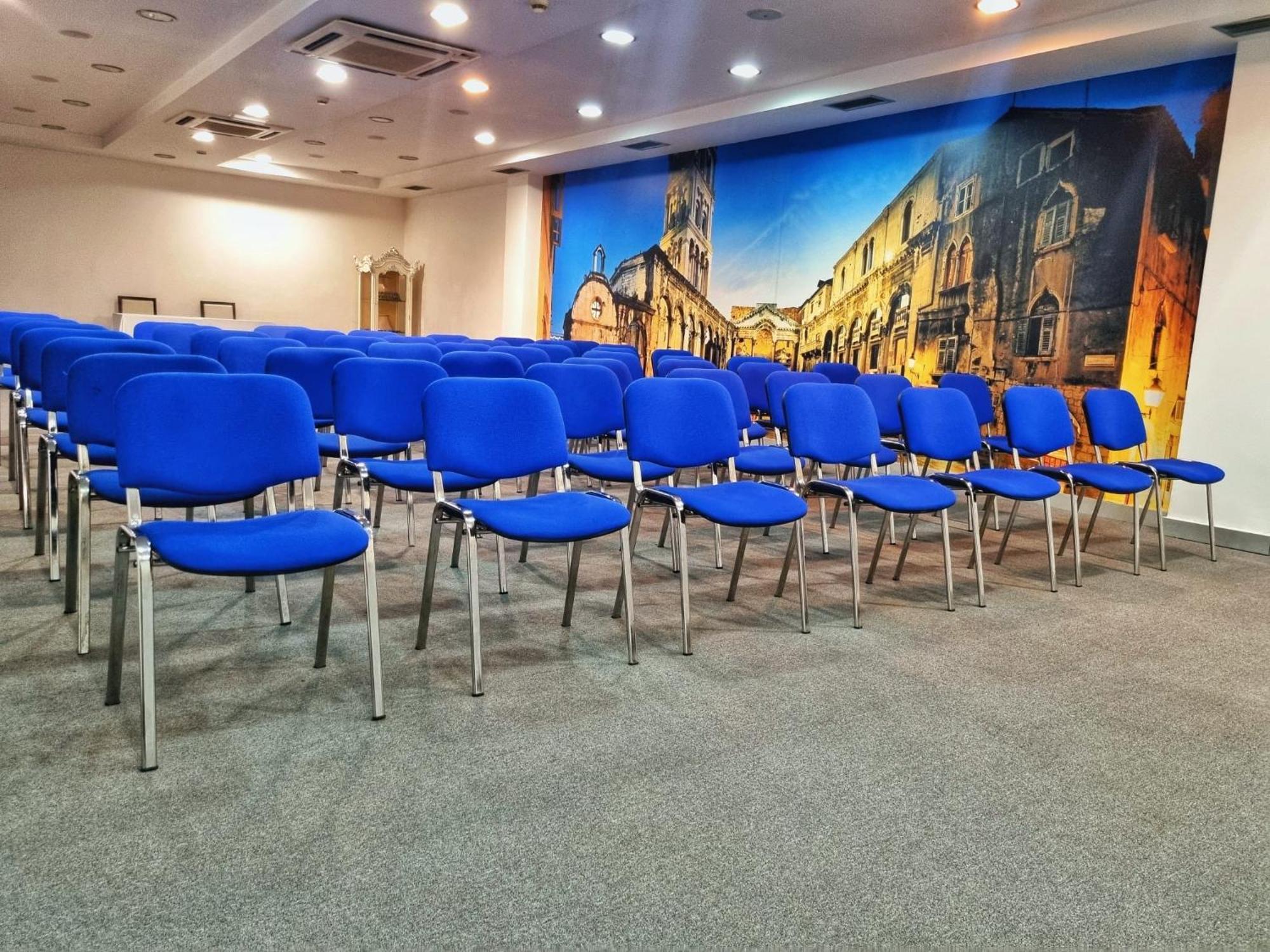 Apartment Jona Podstrana