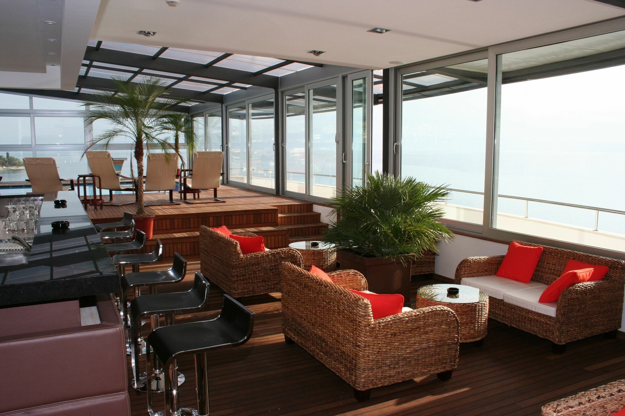 Jona Apartment